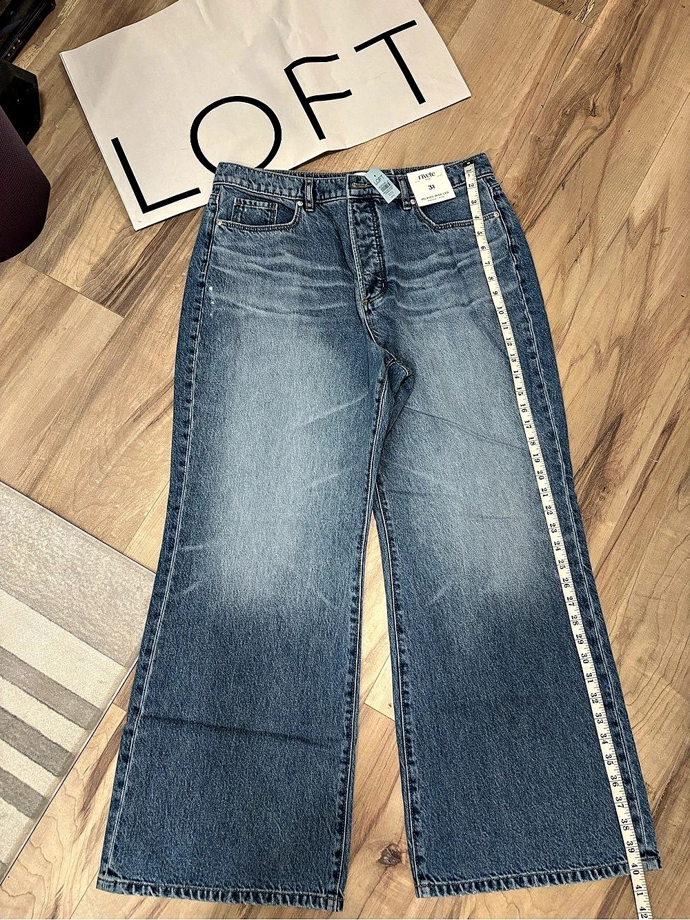LOFT Rivete Petite High Rise Relaxed Wide Leg Jeans in Light Wash Blue Waist 31